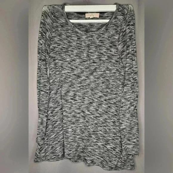 Womens lightweight pullover long sleeve knitted shirt size XS - Picture 1 of 3